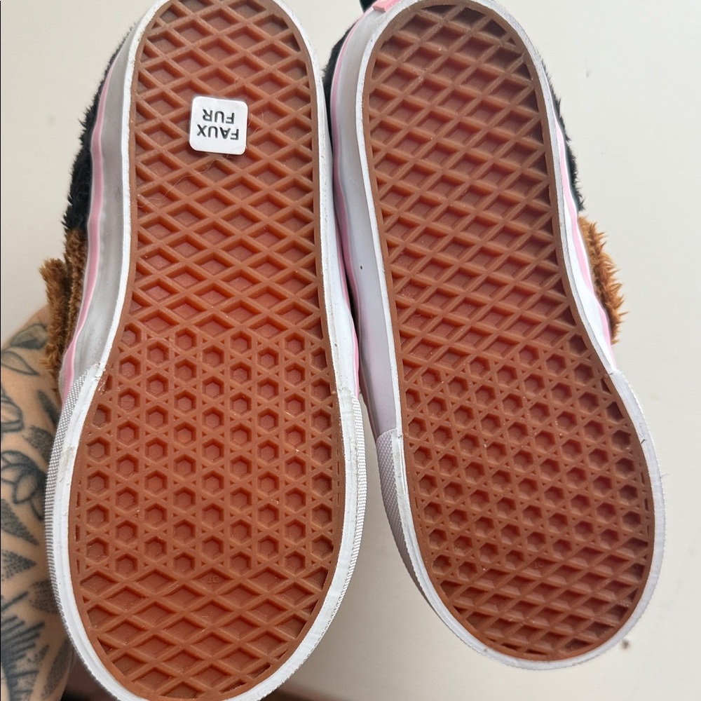 Vans Kids Shoes with Black and Brown Animal Design - Picture 3 of 5